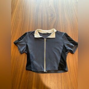 Fashion nova crop top (S)